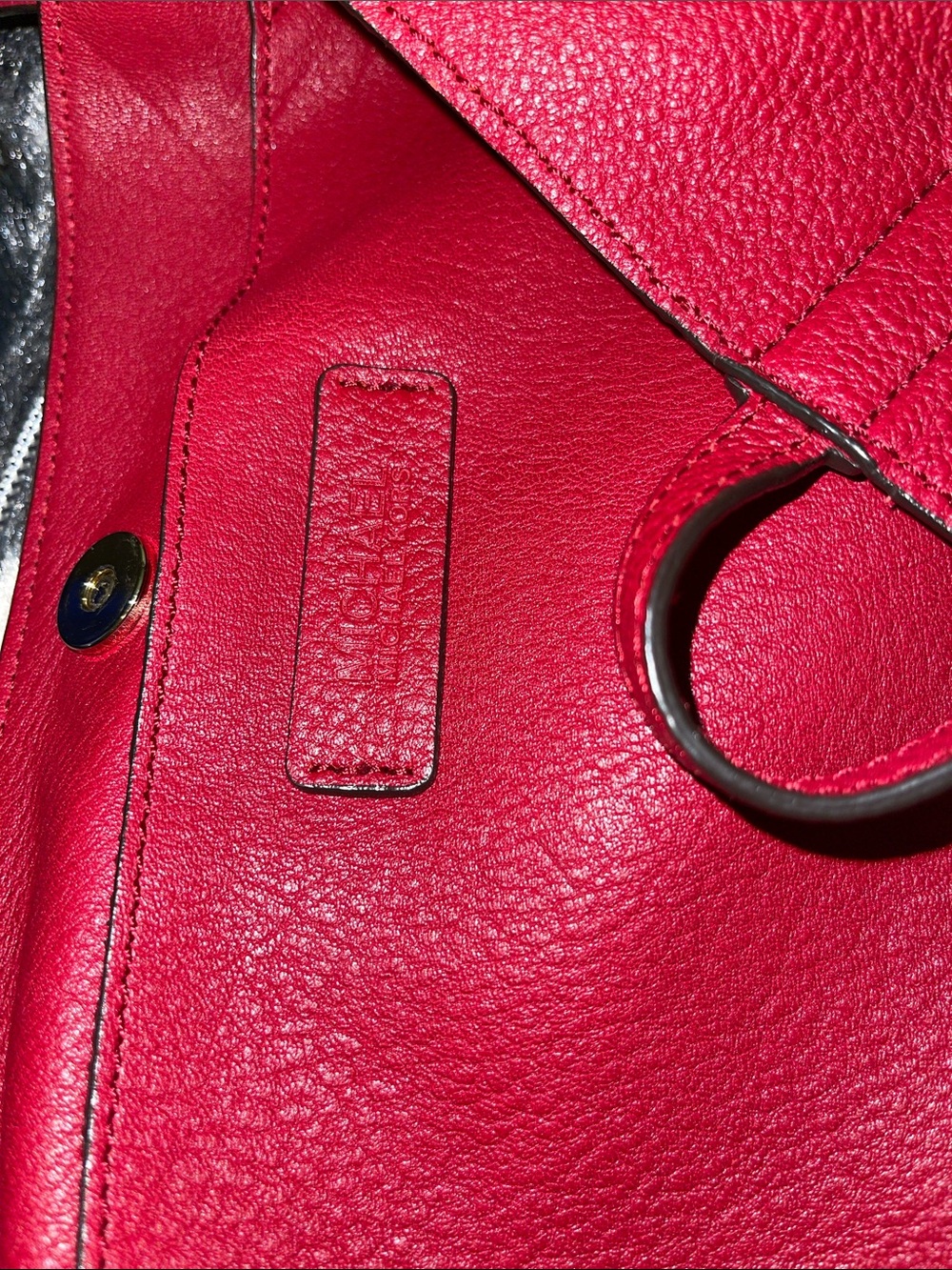 Michael Kors Gorgeous Red Leather Shoulder Bag with Tassels - Picture 6 of 13